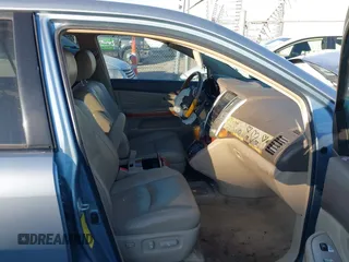 2006 Lexus RX 330 with VIN JTJGA31U460061713, listed as a IAAI auction lot 41013861 with 1 mi miles. Bid and sale history available at carsss.com. Image 5.