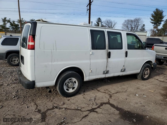 2009 Chevrolet Express Cargo Van with VIN 1GCGG25C691107005, listed as a Copart auction lot 87734445 with 184,483 mi miles and Salvage Title. Bid and sale history available at carsss.com. Image 3.