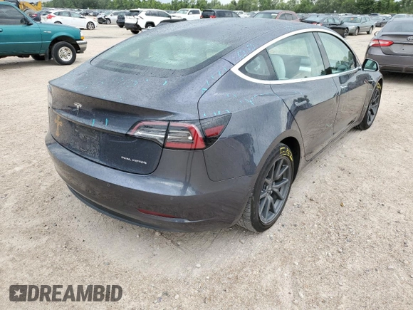 2018 Tesla Model 3 Long Range Battery z VIN 5YJ3E1EB2JF169809, wystawiony jako Copart lot #60623104 z przebiegiem 81 747 mil mil oraz Tytuł czysty. Historia ofert i sprzedaży dostępna na DreamBid. Obrazek 3.