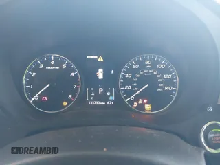 2020 Mitsubishi Outlander ES z VIN JA4AZ3A34LZ044369, wystawiony jako IAAI lot #42170949 z przebiegiem 133 730 mil mil oraz . Historia ofert i sprzedaży dostępna na DreamBid. Obrazek 7.