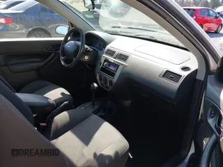 2006 Ford Focus S с VIN 1FAFP31N06W154673, выставлен на аукционе IAAI как лот 42345766 с пробегом 161 973 миль миль и . История ставок и продаж доступна на DreamBid. Изображение 5.