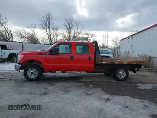 2011 Ford Super Duty F-250 SRW XL with VIN 1FD7W2B64BEA80687, listed as a IAAI auction lot 41375467 with 239,979 mi miles. Bid and sale history available at carsss.com. Image 12.