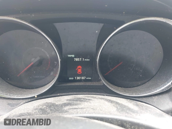 2018 Mitsubishi Outlander Sport SE 2.4 with VIN JA4AR3AW8JU014148, listed as a IAAI auction lot 41672103 with 130,187 mi miles. Bid and sale history available at carsss.com. Image 7.