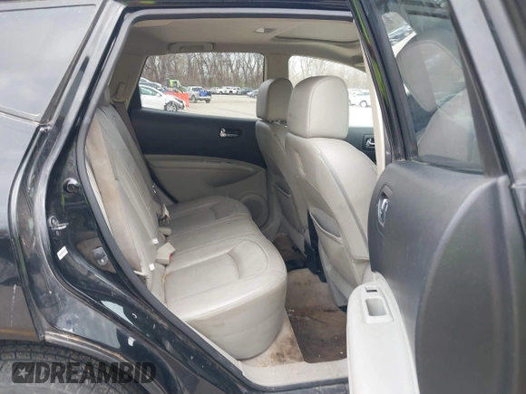 2008 Nissan Rogue SL with VIN JN8AS58V88W411610, listed as a IAAI auction lot 41859380 with 188,517 mi miles and . Bid and sale history available at DreamBid. Image 8.