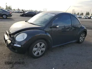 2007 Volkswagen New Beetle Coupe with VIN 3VWPG31C77M509754, listed as a Copart auction lot 83086844 with 50,160 mi miles and Salvage Title. Bid and sale history available at carsss.com. Image 1.
