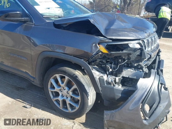 2023 Jeep Compass Latitude Lux с VIN 3C4NJDFN5PT546738, выставлен на аукционе IAAI как лот 41740196 с пробегом 33 377 миль миль и . История ставок и продаж доступна на DreamBid. Изображение 16.