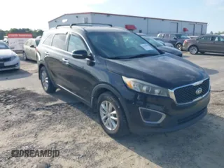 2016 Kia Sorento LX with VIN 5XYPG4A32GG086300, listed as a IAAI auction lot 42035096 with 149,450 mi miles. Bid and sale history available at carsss.com. Image 1.