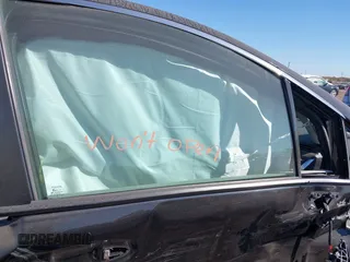 2021 Toyota Sienna LE с VIN 5TDKRKEC5MS049307, выставлен на аукционе IAAI как лот 40654172 с пробегом 172 693 миль миль и . История ставок и продаж доступна на DreamBid. Изображение 5.