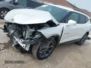 2021 Chevrolet Blazer RS с VIN 3GNKBKRS9MS529990, выставлен на аукционе IAAI как лот 42440982 с пробегом 51 701 миль миль и . История ставок и продаж доступна на DreamBid. Изображение 18.