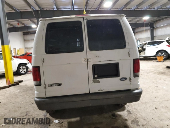 2004 Ford Econoline Cargo z VIN 1FTNE24LX4HA23218, wystawiony jako Copart lot #57945815 z przebiegiem 174 938 mil mil oraz Szkoda całkowita • Salvage title. Historia ofert i sprzedaży dostępna na DreamBid. Obrazek 6.