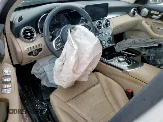 2021 Mercedes-Benz C 300 with VIN W1KWF8DB6MR647917, listed as a Copart auction lot 53898885 with 34,010 mi miles and Salvage title. Bid and sale history available at DreamBid. Image 8.