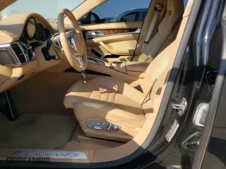 2014 Porsche Panamera GTS with VIN WP0AF2A73EL083388, listed as a Copart auction lot 74312004 with 106,386 mi miles and Salvage Title. Bid and sale history available at carsss.com. Image 7.