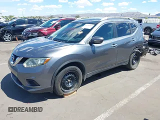 2015 Nissan Rogue SV with VIN 5N1AT2ML0FC862309, listed as a IAAI auction lot 42138785 with 271,537 mi miles and . Bid and sale history available at carsss.com. Image 2.