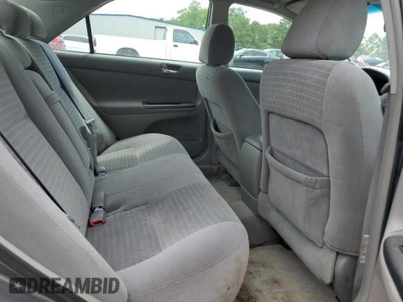 2005 Toyota Camry LE z VIN 4T1BE30K45U550097, wystawiony jako Copart lot #57962105 z przebiegiem 201 727 mil mil oraz Szkoda całkowita • Salvage title. Historia ofert i sprzedaży dostępna na DreamBid. Obrazek 11.