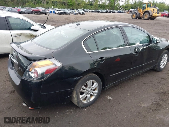 2011 Nissan Altima 2.5 S with VIN 1N4AL2APXBN473385, listed as a IAAI auction lot 42199191 with 255,902 mi miles. Bid and sale history available at carsss.com. Image 4.