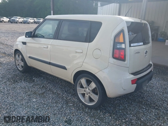 2010 Kia Soul + with VIN KNDJT2A2XA7098227, listed as a IAAI auction lot 42132556 with 240,712 mi miles and . Bid and sale history available at DreamBid. Image 3.