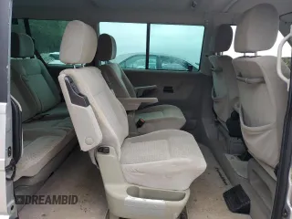 2002 Volkswagen EuroVan с VIN WV2KB47022H065941, выставлен на аукционе Copart как лот 79238234 с пробегом Не указан миль и Чистый • Clean title. История ставок и продаж доступна на DreamBid. Изображение 10.