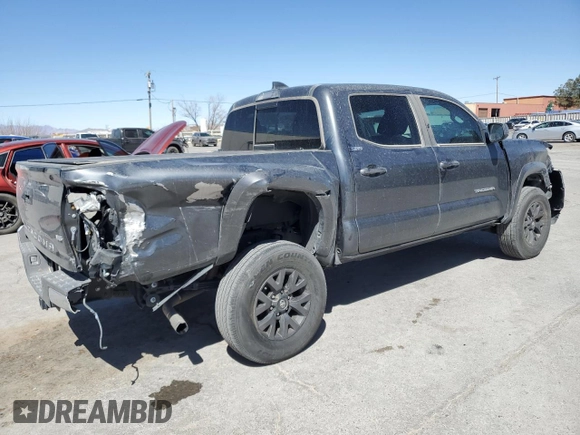 2023 Toyota Tacoma SR5 z VIN 3TMAZ5CNXPM207548, wystawiony jako Copart lot #48767455 z przebiegiem 21 729 mil mil oraz Szkoda całkowita • Salvage title. Historia ofert i sprzedaży dostępna na DreamBid. Obrazek 3.