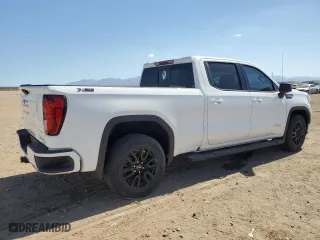 2021 GMC Sierra 1500 Elevation with VIN 3GTU9CEDXMG176835, listed as a Copart auction lot 61906644 with 38,695 mi miles and Clean Title. Bid and sale history available at carsss.com. Image 3.