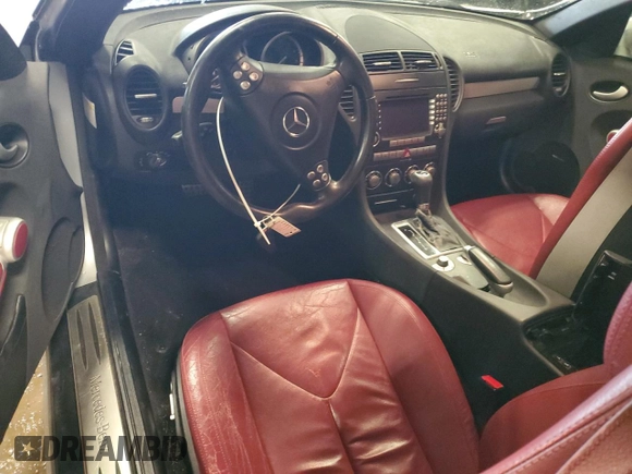 2006 Mercedes-Benz SLK 350 с VIN WDBWK56F06F113528, выставлен на аукционе Copart как лот 55430535 с пробегом 123 708 миль миль и Чистый • Clean title. История ставок и продаж доступна на DreamBid. Изображение 8.