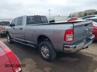 2019 Ram 2500 Tradesman with VIN 3C6UR5HL9KG641236, listed as a IAAI auction lot 41888989 with 137,451 mi miles. Bid and sale history available at carsss.com. Image 15.