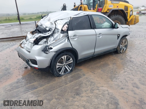 2021 Mitsubishi Outlander ES z VIN JA4APUAU0MU003658, wystawiony jako IAAI lot #42146324 z przebiegiem 48 890 mil mil oraz . Historia ofert i sprzedaży dostępna na DreamBid. Obrazek 4.