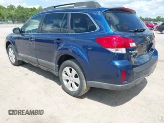 2010 Subaru Outback Premium All-Weather Anniversary z VIN 4S4BRCCC8A3313587, wystawiony jako IAAI lot #42202284 z przebiegiem 131 123 mil mil oraz . Historia ofert i sprzedaży dostępna na DreamBid. Obrazek 3.