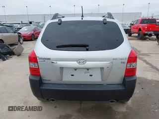 2007 Hyundai Tucson SE with VIN KM8JN12D57U670203, listed as a IAAI auction lot 41619422 with 92,450 mi miles. Bid and sale history available at carsss.com. Image 17.