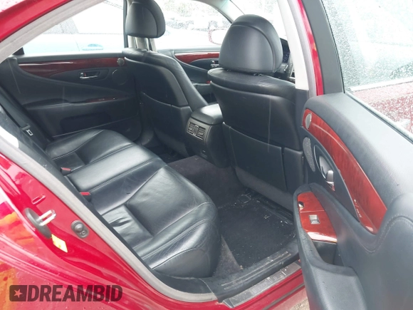 2010 Lexus LS 460 with VIN JTHCL5EF5A5005096, listed as a IAAI auction lot 42426408 with 188,002 mi miles and . Bid and sale history available at DreamBid. Image 8.