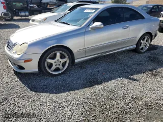 2003 Mercedes-Benz CLK-Class 5.0L with VIN WDBTJ75J33F060438, listed as a Copart auction lot 47317405 with 141,947 mi miles and Salvage Title. Bid and sale history available at carsss.com. Image 1.