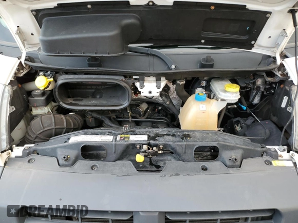 2018 Ram ProMaster Cargo with VIN 3C6TRVAG2JE146542, listed as a Copart auction lot 41484415 with 151,782 mi miles and Clean Title. Bid and sale history available at DreamBid. Image 12.