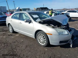 2009 Mercury Milan Premier with VIN 3MEHM08189R604251, listed as a IAAI auction lot 41449179 with 1 mi miles. Bid and sale history available at carsss.com. Image 1.