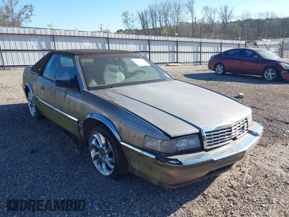 1992 Cadillac Seville z VIN 1G6EL13B2N0612154, wystawiony jako IAAI lot #41757101 z przebiegiem Nie podano mil oraz . Historia ofert i sprzedaży dostępna na DreamBid. Obrazek 1.