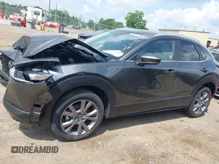 2025 Mazda CX-30 S Preferred with VIN 3MVDMBCM2SM776872, listed as a IAAI auction lot 42582130 with 9,541 mi miles and . Bid and sale history available at DreamBid. Image 13.