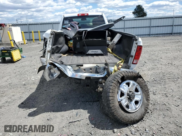 2015 Ram 2500 Tradesman z VIN 3C6UR5HL8FG615300, wystawiony jako Copart lot #56932694 z przebiegiem 167 808 mil mil oraz Szkoda całkowita • Salvage title. Historia ofert i sprzedaży dostępna na DreamBid. Obrazek 6.