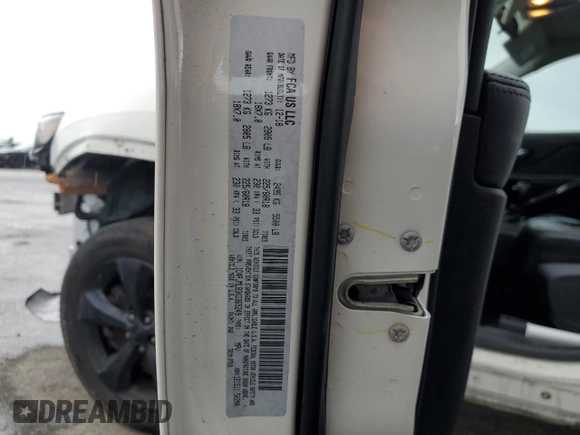 2019 Jeep Cherokee Latitude Plus with VIN 1C4PJMLB3KD365249, listed as a Copart auction lot 48335505 with 121,461 mi miles and Salvage Title. Bid and sale history available at carsss.com. Image 14.