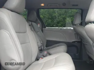 2015 Toyota Sienna XLE z VIN 5TDYK3DC1FS574647, wystawiony jako Copart lot #64163905 z przebiegiem 144 403 mil mil oraz Szkoda całkowita • Salvage title. Historia ofert i sprzedaży dostępna na DreamBid. Obrazek 11.