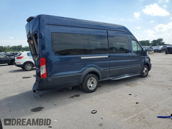 2020 Ford Transit Passenger XL with VIN 1FBVU4XG4LKB19039, listed as a Copart auction lot 60059294 with 102,994 mi miles and Salvage Title. Bid and sale history available at DreamBid. Image 3.