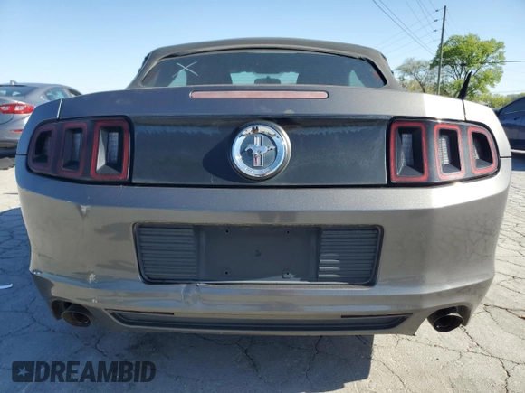 2014 Ford Mustang V6 with VIN 1ZVBP8EM9E5208500, listed as a Copart auction lot 53519595 with 136,622 mi miles and Clean Title. Bid and sale history available at carsss.com. Image 6.