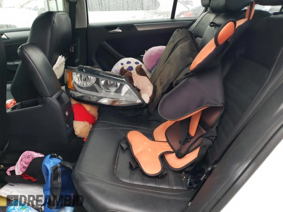 2013 Volkswagen Jetta SEL с VIN 3VWLX7AJ5DM355318, выставлен на аукционе Copart как лот 78606214 с пробегом Не указан миль и На запчасти • Non repairable. История ставок и продаж доступна на DreamBid. Изображение 11.