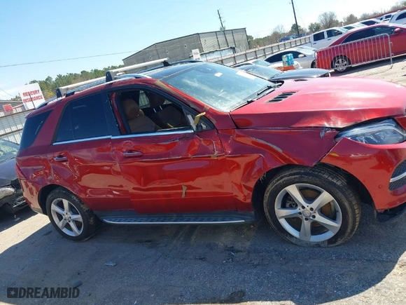 2017 Mercedes-Benz GLE with VIN 4JGDA5HBXHA827880, listed as a IAAI auction lot 41662165 with 116,447 mi miles. Bid and sale history available at carsss.com. Image 12.