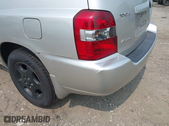 2005 Toyota Highlander z VIN JTEEP21A750118148, wystawiony jako IAAI lot #42489518 z przebiegiem 170 336 mil mil oraz . Historia ofert i sprzedaży dostępna na DreamBid. Obrazek 6.