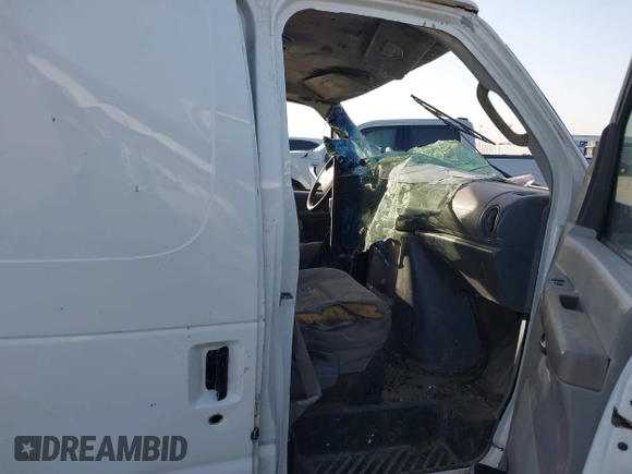 2007 Ford Econoline Cargo with VIN 1FTSE34L07DA95727, listed as a IAAI auction lot 41805499 with Not Provided miles and . Bid and sale history available at carsss.com. Image 5.