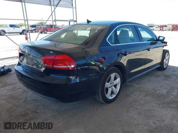 2013 Volkswagen Passat SE с VIN 1VWBP7A34DC108628, выставлен на аукционе IAAI как лот 42086759 с пробегом 148 321 миль миль и . История ставок и продаж доступна на DreamBid. Изображение 4.