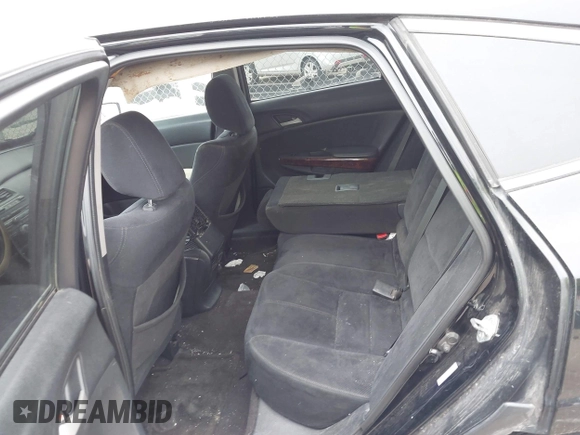 2010 Honda Crosstour EX z VIN 5J6TF1H31AL000843, wystawiony jako IAAI lot #42289093 z przebiegiem 182 517 mil mil oraz . Historia ofert i sprzedaży dostępna na DreamBid. Obrazek 8.