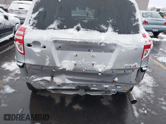 2011 Toyota RAV4 Sport with VIN JTMRF4DV9B5049268, listed as a IAAI auction lot 41814304 with 147,479 mi miles. Bid and sale history available at carsss.com. Image 6.