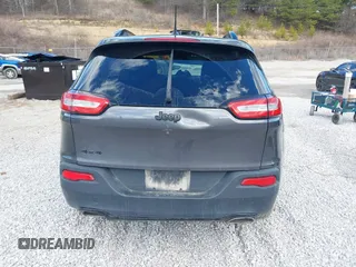 2018 Jeep Cherokee Latitude with VIN 1C4PJMCX1JD593518, listed as a IAAI auction lot 41623764 with 109,976 mi miles and . Bid and sale history available at DreamBid. Image 16.