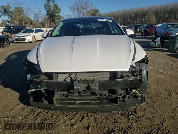 2020 Hyundai Sonata Hybrid Limited with VIN KMHL54JJ1LA012262, listed as a Copart auction lot 41403825 with 35,033 mi miles and Salvage Title. Bid and sale history available at carsss.com. Image 11.