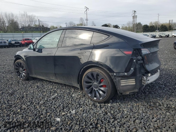 2022 Tesla Model Y Performance z VIN 7SAYGDEFXNF326967, wystawiony jako Copart lot #48934175 z przebiegiem 53 167 mil mil oraz Szkoda całkowita • Salvage title. Historia ofert i sprzedaży dostępna na DreamBid. Obrazek 2.