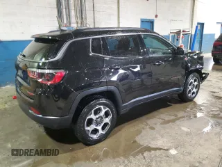 2022 Jeep Compass Trailhawk z VIN 3C4NJDDB3NT163497, wystawiony jako Copart lot #42691135 z przebiegiem 19 450 mil mil oraz Szkoda całkowita • Salvage title. Historia ofert i sprzedaży dostępna na DreamBid. Obrazek 3.